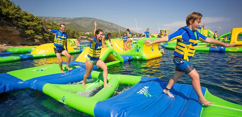 enfants activités eau